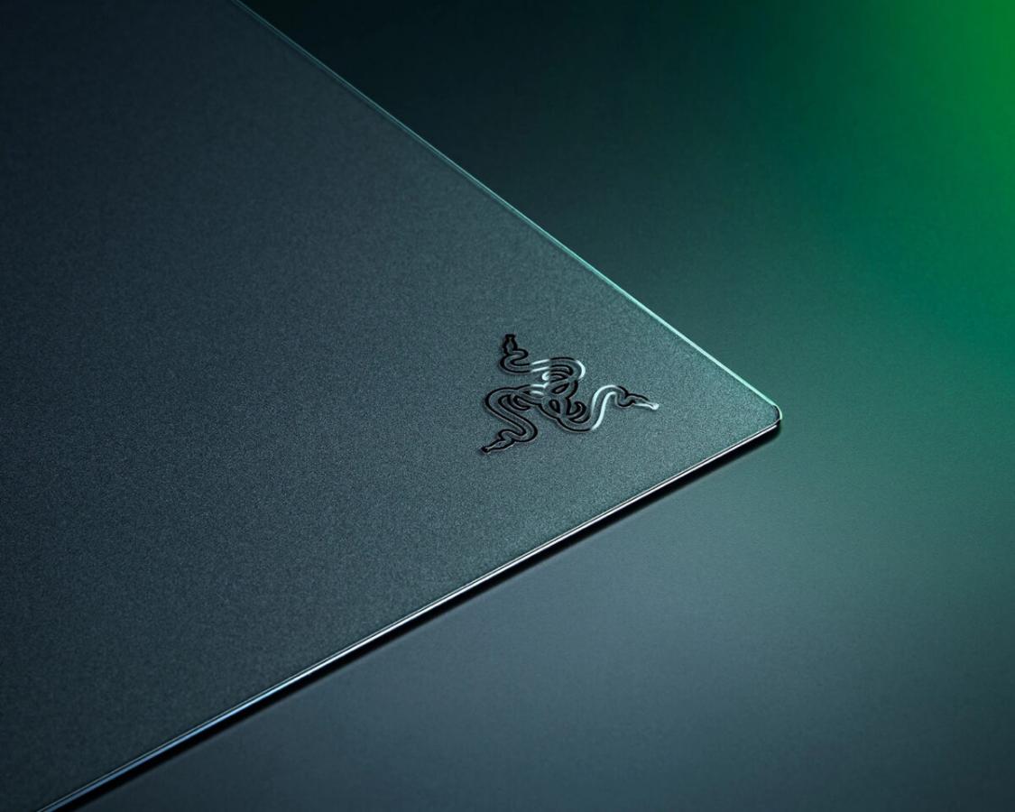 Razer ATLAS PRO Black - Gaming Mouse Mat - 1.9mm Premium Tempered Glass - Scratch Resistant
