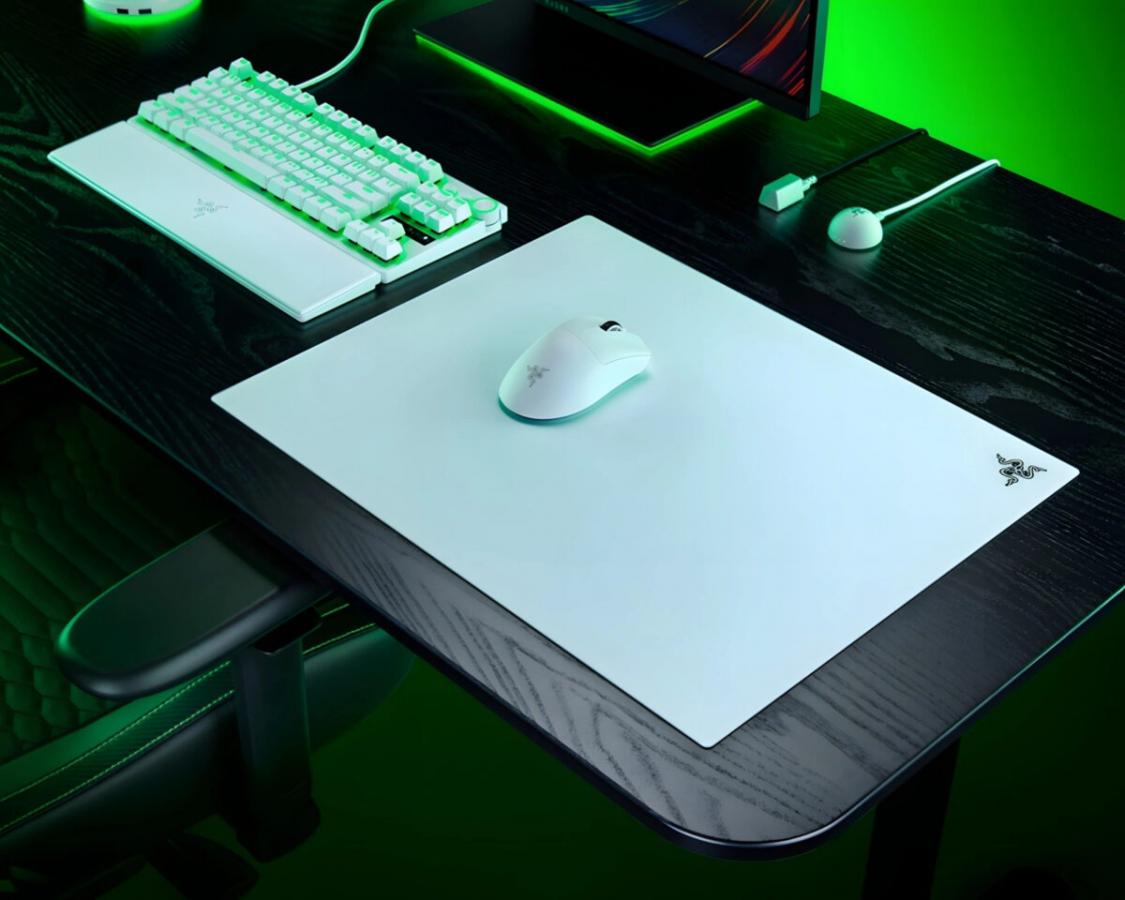 Razer ATLAS PRO White - Gaming Mouse Mat - 1.9mm Premium Tempered Glass - Scratch Resistant