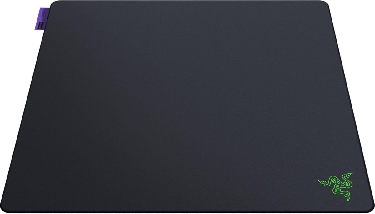 RAZER Gigantus V2 Pro L Max Control - Gaming Mouse Pad - 4mm - Non-Slip Base - Low Profile Stitches