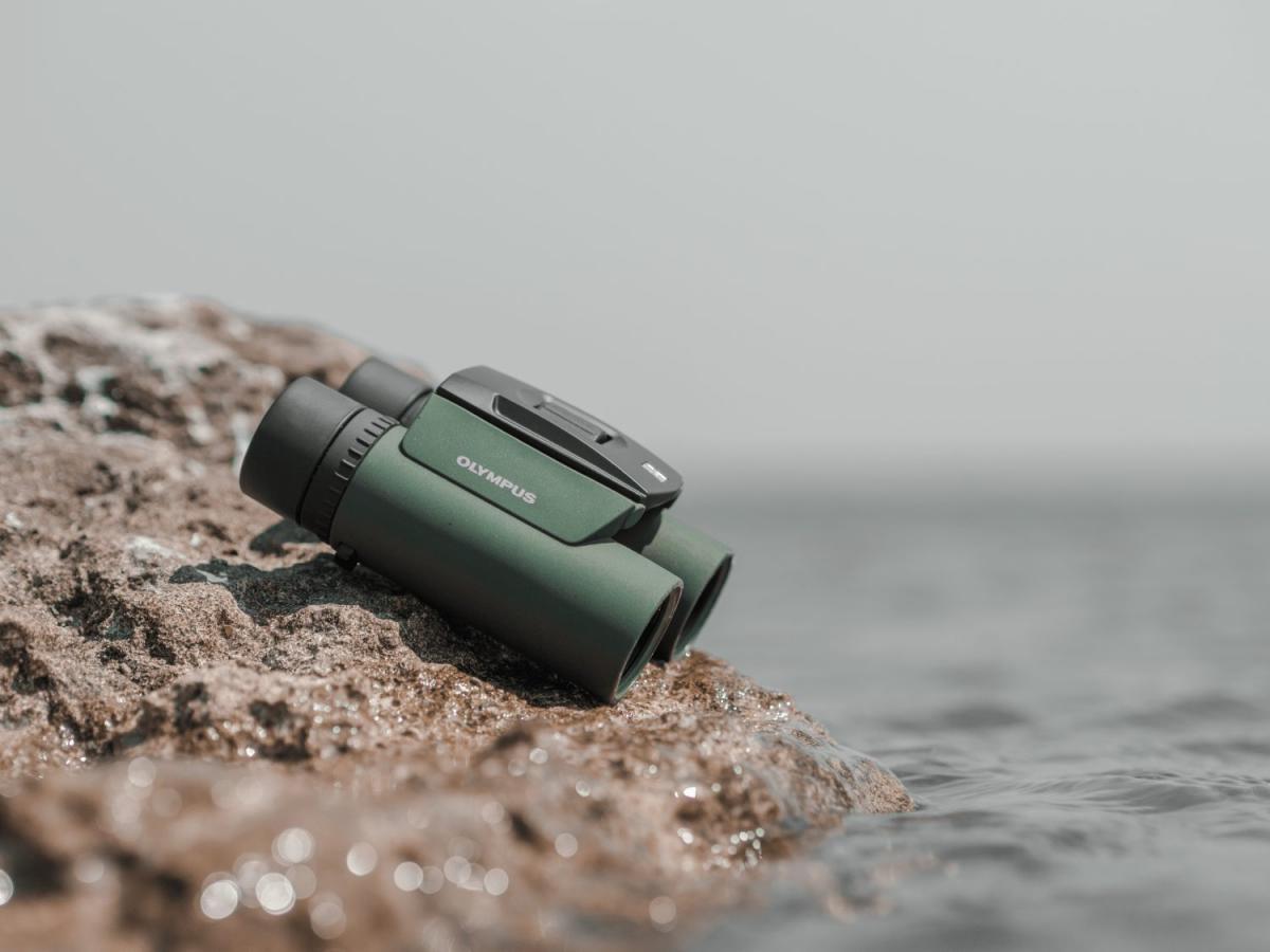 Olympus 8X25 WP II GREEN Binoculars