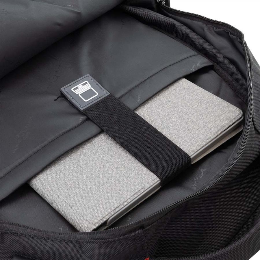 WHITE SHARK BACKPACK 20' GBP-013 DEFENDER BLACK
