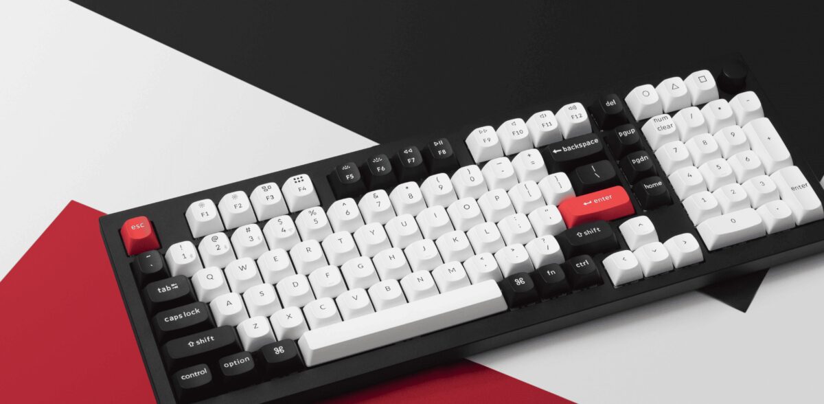 Keychron Q5 HE (Q5H-M1) QMK Wireless Custom Hall Effect Keyboard Purple Switch 96% US Layout