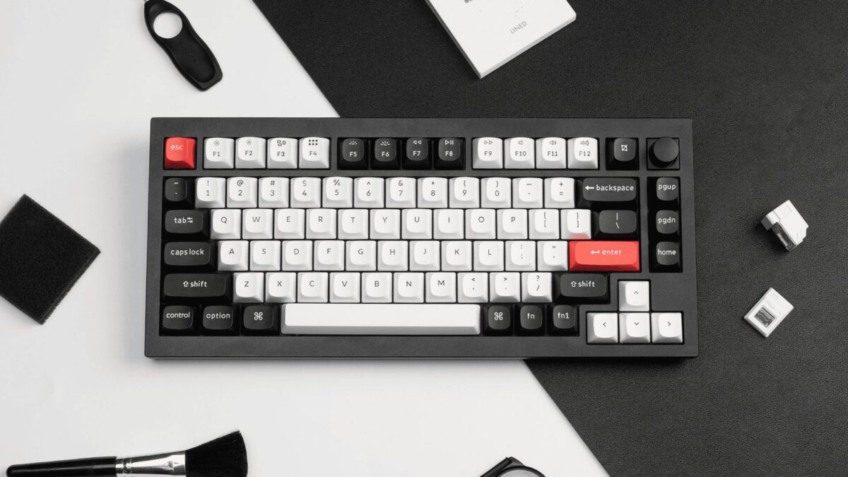 Keychron Q1 HE (Q1H-M1) QMK Wireless Custom Hall Effect Keyboard Purple Switch 75% US Layout