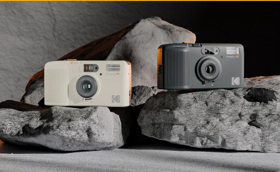 Kodak Snapic A1 35mm Film Camera White motorized
