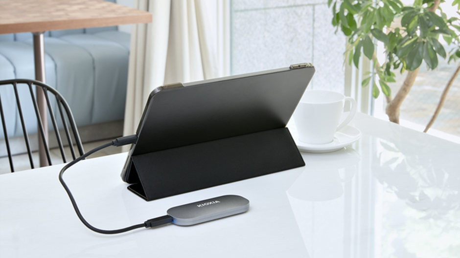 KIOXIA EXCERIA PLUS EXTERNAL SSD 2TB