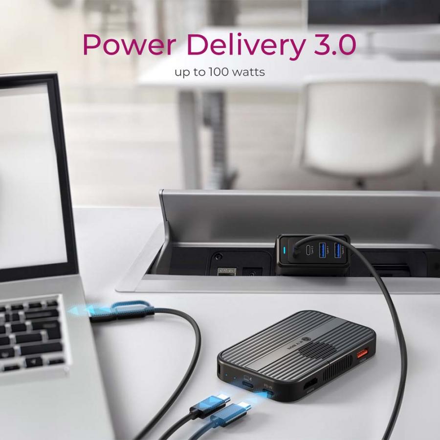 ICY BOX 7-in-1 DOCKING STATION WITH MAGNETIC M.2 SSD BAY BLACK